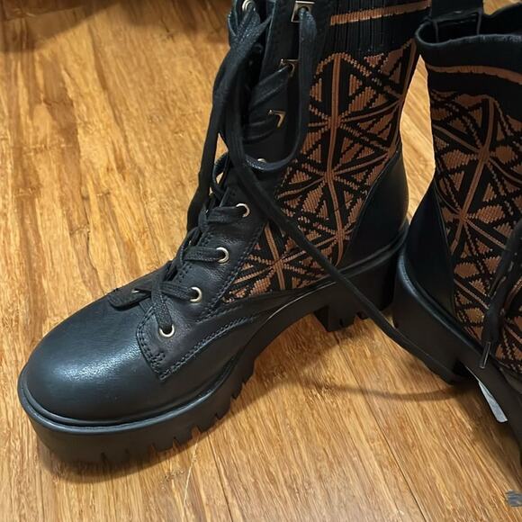 Antonio Melani Antonio Melani 20th Anniversary Dempsayy Combat Boot Sz 6 - Picture 4 of 5